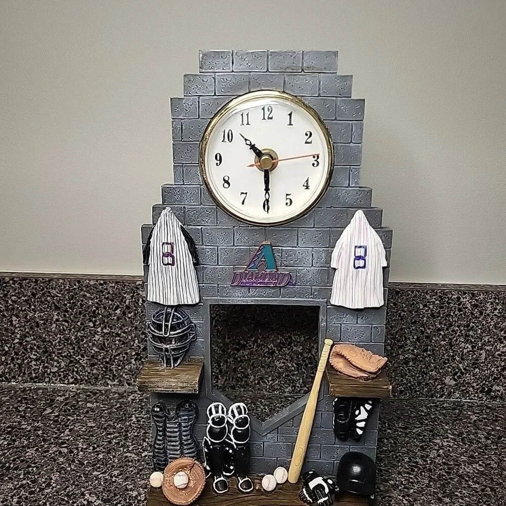 Arizona Diamondbacks Baseball Resin Locker Room‎ Clock 2002 Mancave Decor